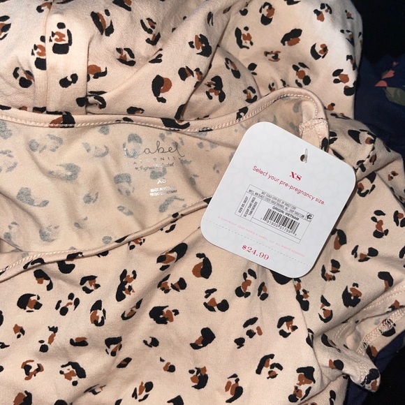 T-Shirt Maternity Dress by Isabel Maternity - Picture 6 of 7